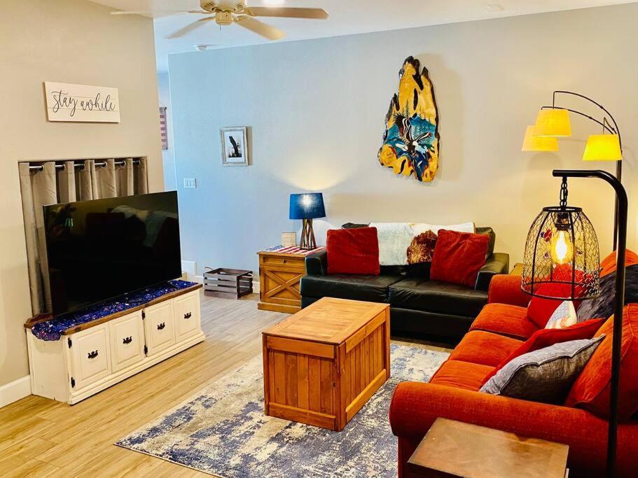 Eagle Nest River Views Hot Tub Games Sleeps 6 阿赫瓦尼 外观 照片