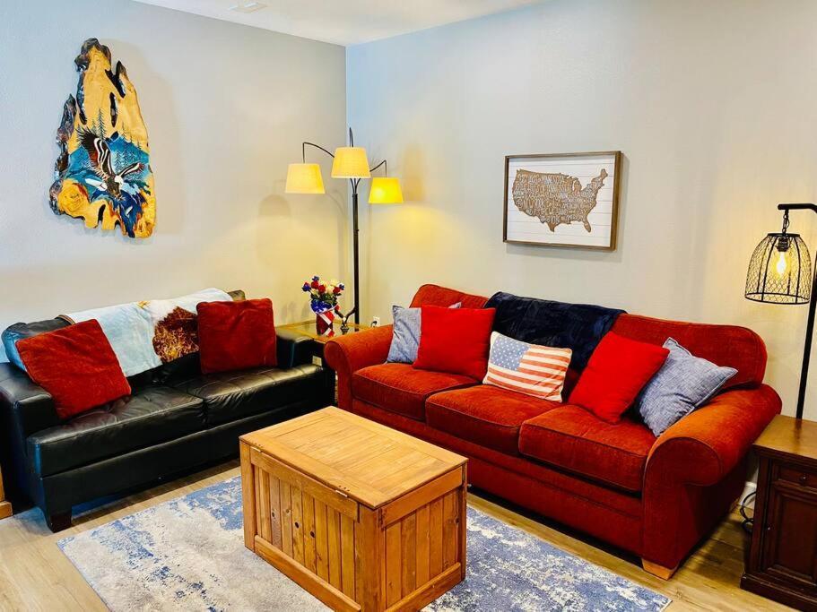 Eagle Nest River Views Hot Tub Games Sleeps 6 阿赫瓦尼 外观 照片